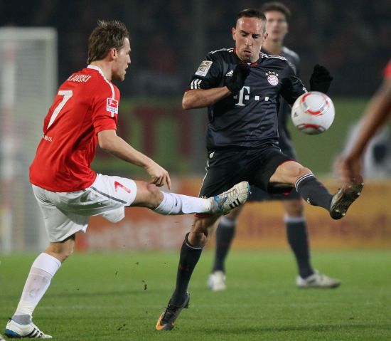 和防线的协 和防线的协